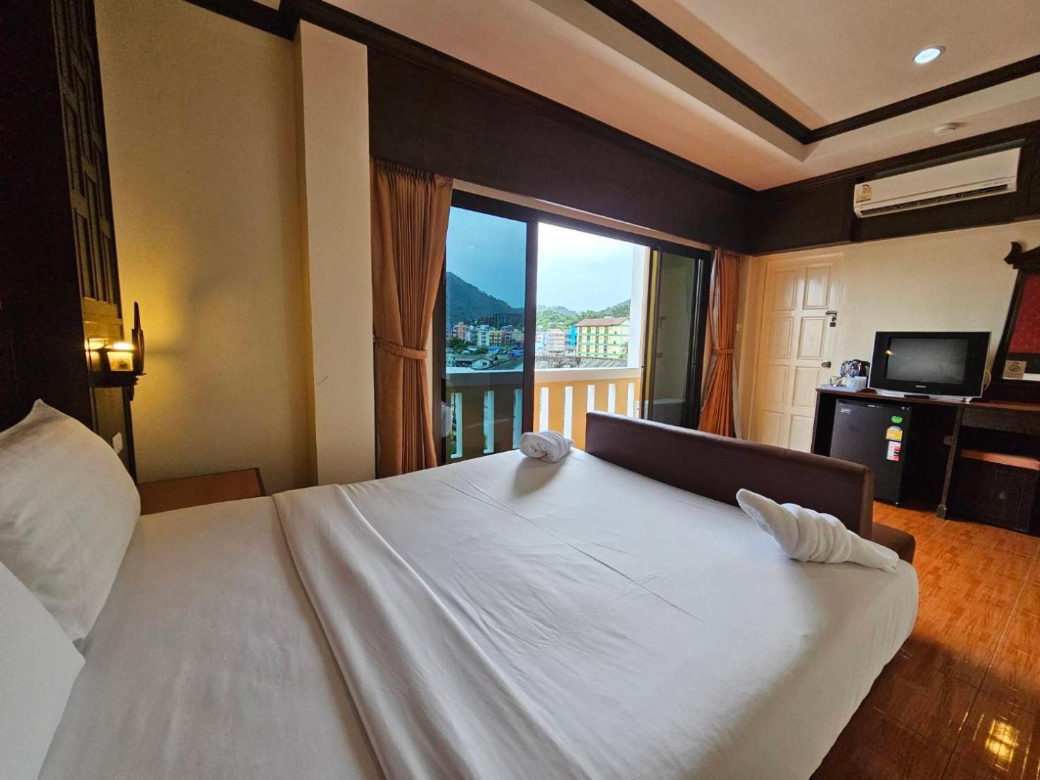 Nanai 2 Residence Patong Phuket Εξωτερικό φωτογραφία