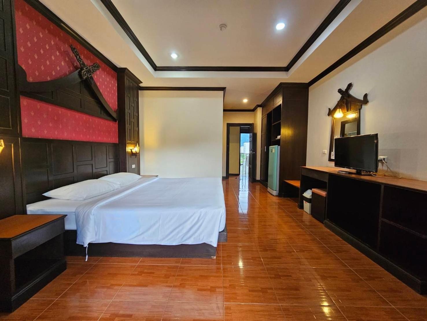 Nanai 2 Residence Patong Phuket Εξωτερικό φωτογραφία