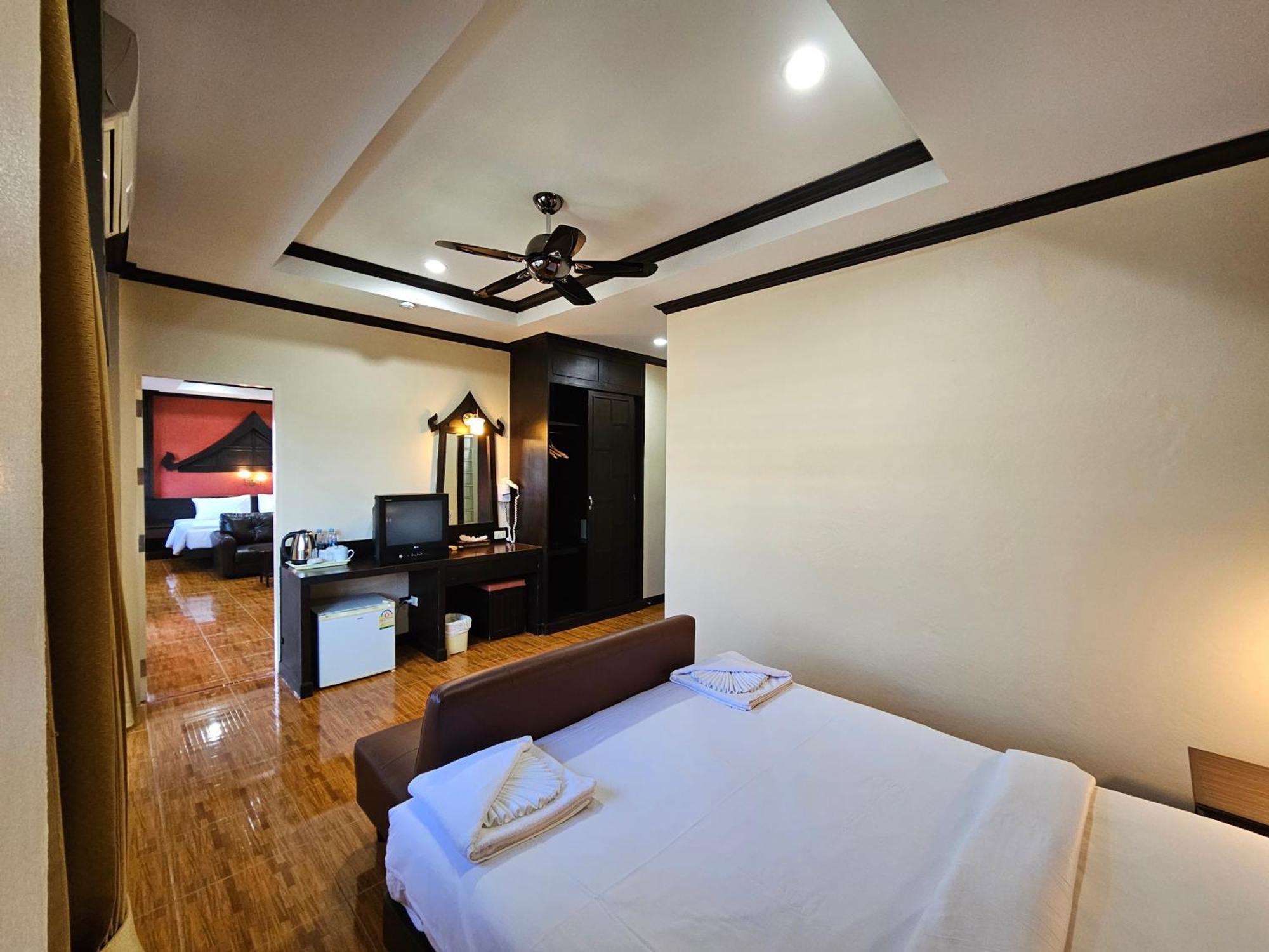 Nanai 2 Residence Patong Phuket Εξωτερικό φωτογραφία